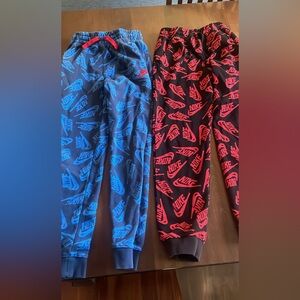 Nike kids’ size large sweat athletic pants